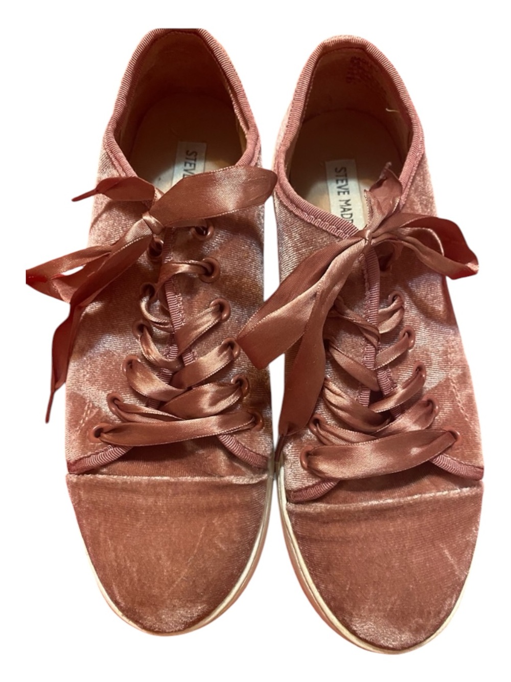 Steve Madden size 8.5 dusty Rose Velvet Ribbon-Lace Sneakers